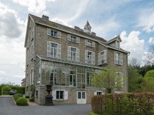 Luxury Manor With Swimming Pool In Nassogne