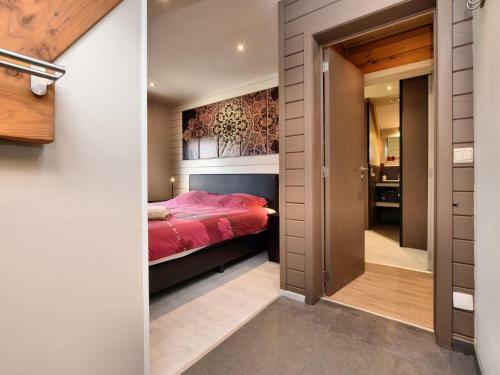 Cozy Holiday Home In Ardennes With Sauna And Jacuzzi