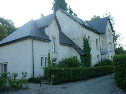 Lovely Holiday Home In Chimay With Terrace