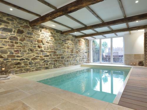 Cozy Cottage In Theux With Pool And Jacuzzi