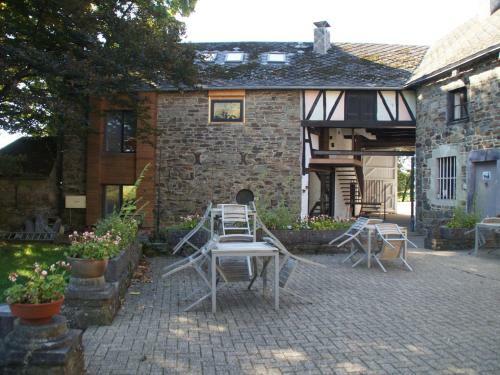 Spacious Holiday Home In Robertville Near Forest