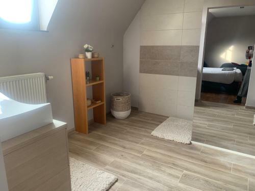 Hostal Chapeauveau B&B