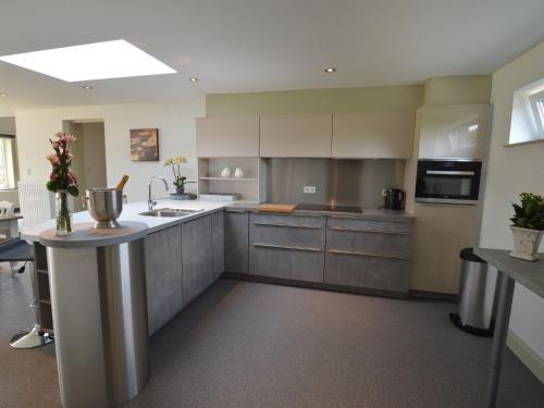 Spacious Holiday Home In Peer With Garden