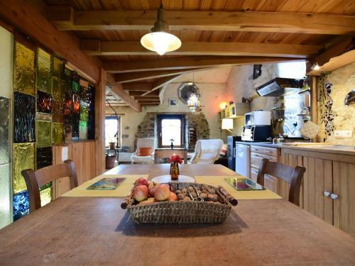 Gorgeous Holiday Home Near Durbuy With Pond