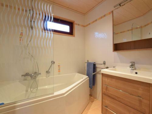 Comfortable Chalet In Gouvy Near Lake Cherapont