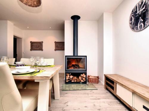 Modern Apartment By The River Semois In Ardennes