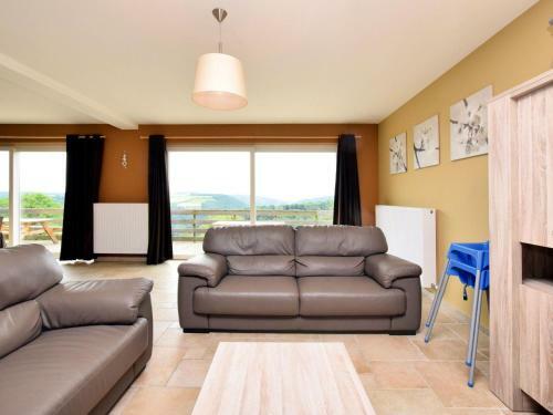 Stylish Holiday Home In Hastiere Near Forest