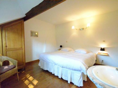 Lovely Cottage In Gesves With Terrace