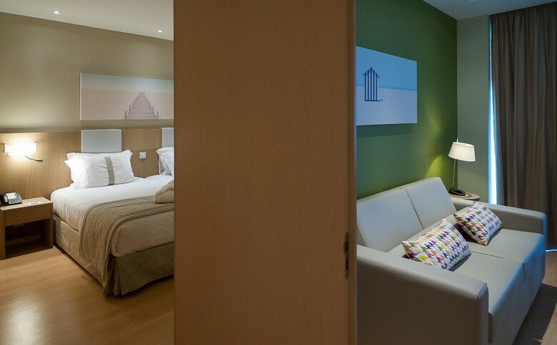 Hotel Eurostars Oasis Plaza