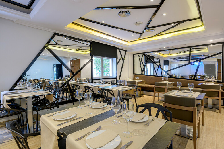 Hotel Neomagna Madrid