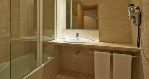 Hotel NH Porta Barcelona