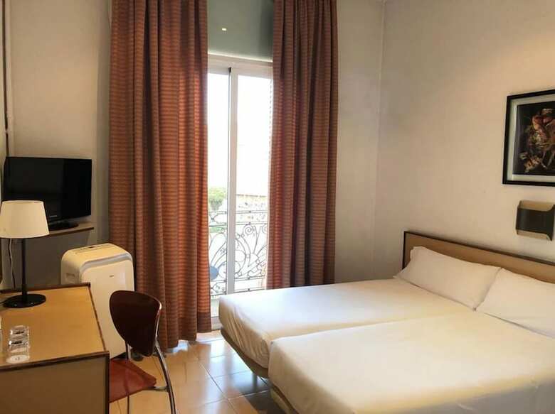 Hotel Medium Monegal