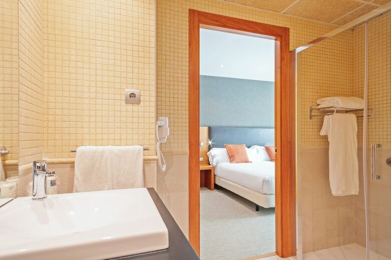 Hotel HLG Citypark Sant Just