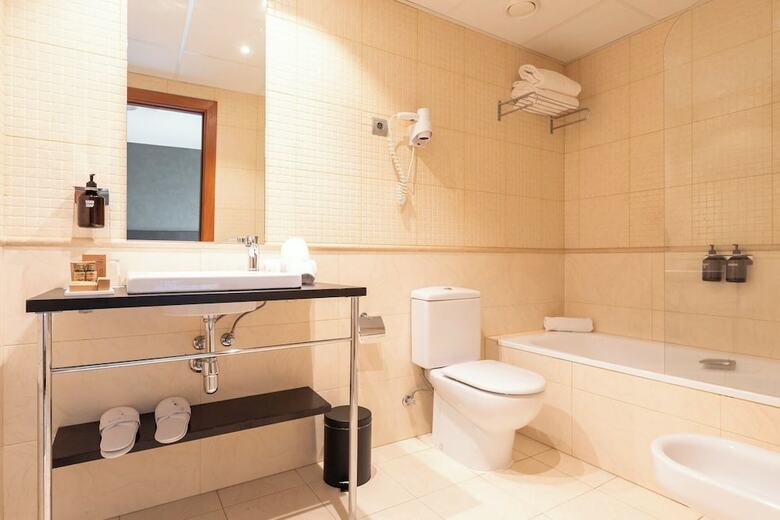 Hotel HLG Citypark Sant Just