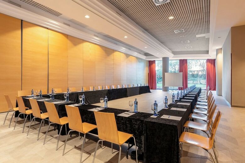 Hotel HLG Citypark Sant Just