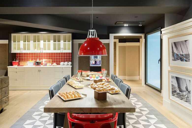 Hotel Barcelona Universal