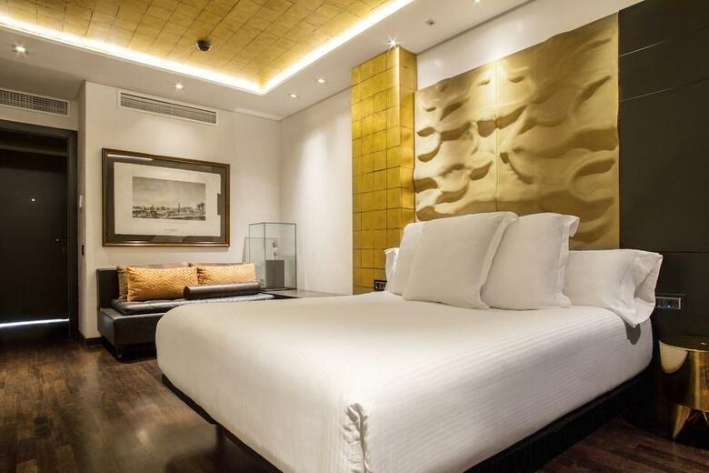 Hotel Claris