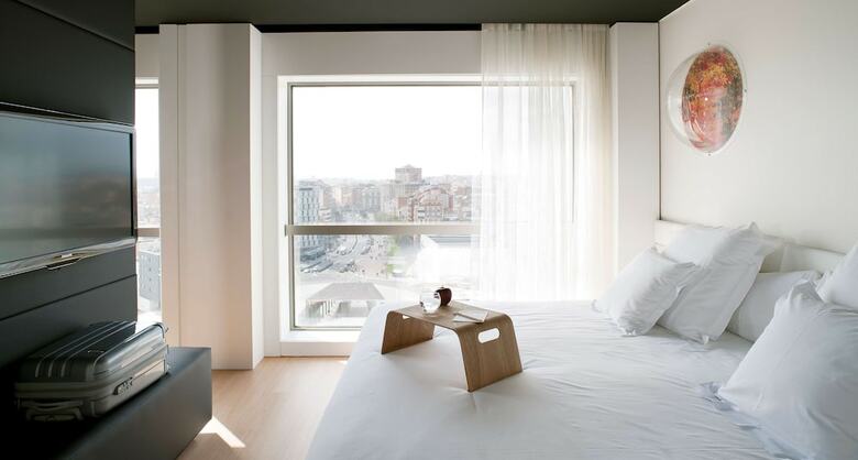 Hotel Barcel� Sants
