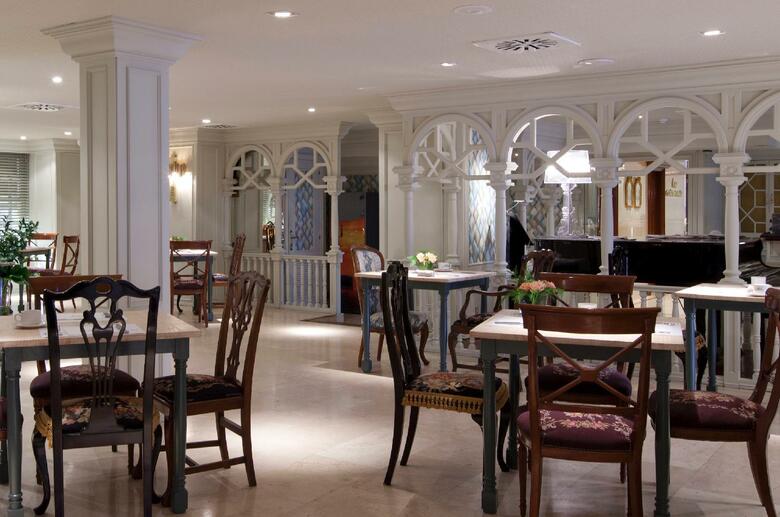 Hotel Rice Reyes Cat�licos