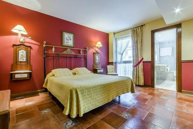 Hotel Meson Del Cid