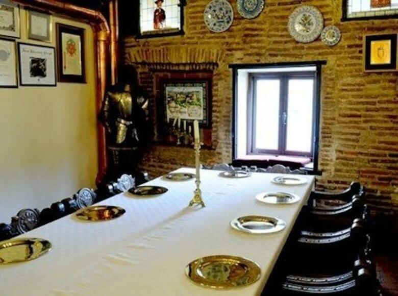 Hotel Meson Del Cid