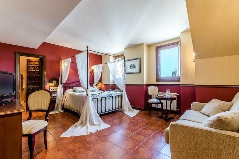 Hotel Meson Del Cid