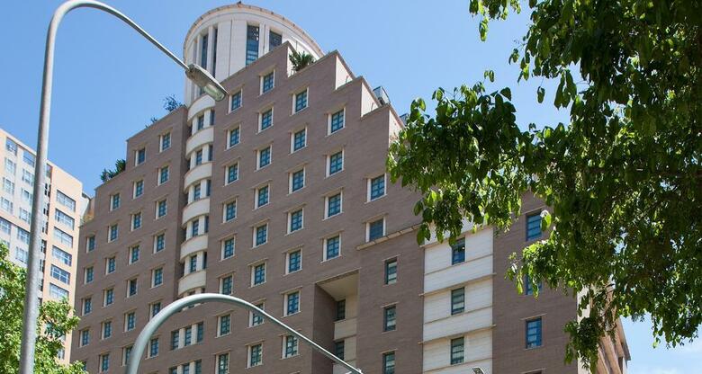 Hotel NH Valencia Las Artes