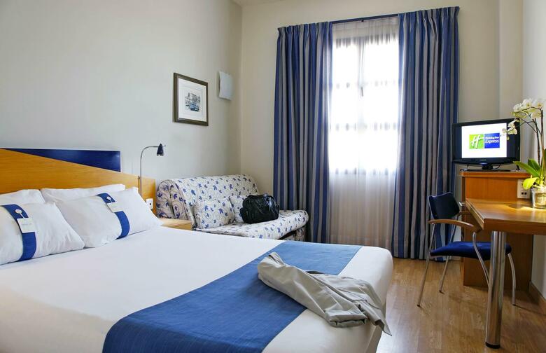 Hotel Holiday Inn Express Ciudad de Las Ciencias
