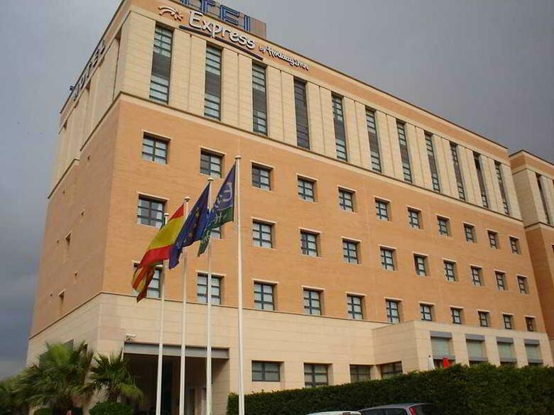 Hotel Holiday Inn Express Ciudad de Las Ciencias