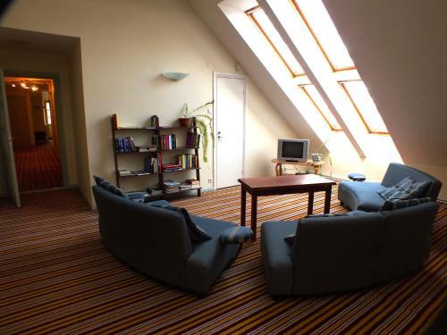 Hotel Loona Manor Guesthouse