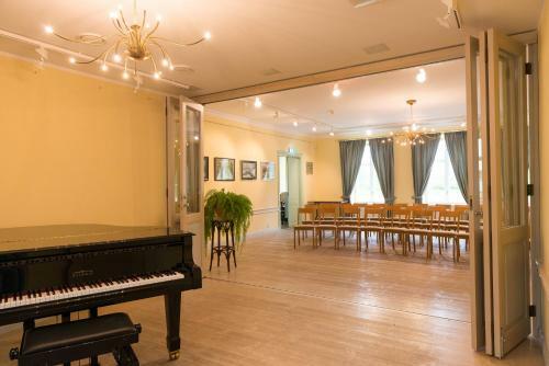 Hotel Loona Manor Guesthouse