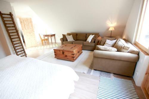 Bed & Breakfast Metsara B & B