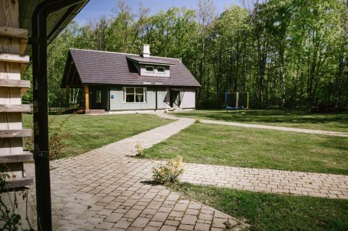 Lehtla Holiday House