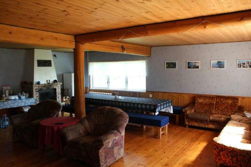 Hostal J�rve��re Holiday House