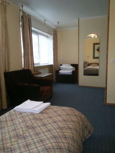 Hostal Guesthouse And Spa Of J�neda Manor