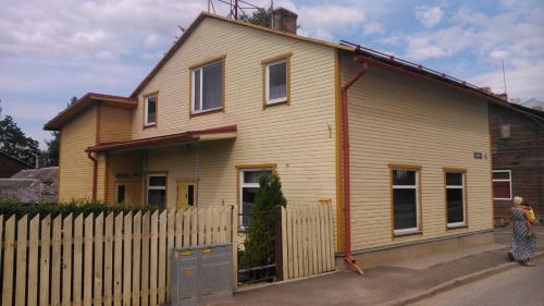 K�hri Home Accomodation