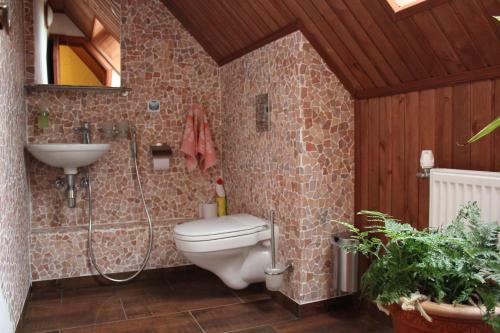 Hostal Krapi Guesthouse