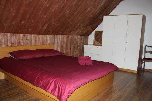 Hostal Krapi Guesthouse