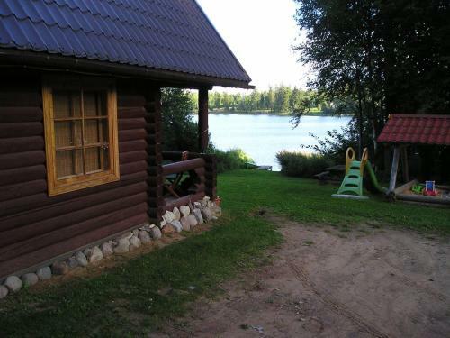 L��dla Holiday House