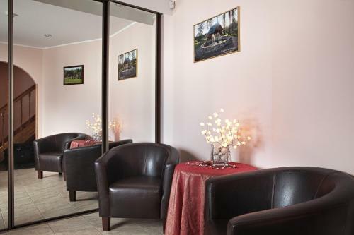 Hostal Seedri Guesthouse
