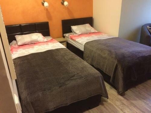 Bed & Breakfast Kuldkaru Manor