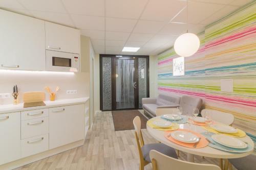 Hostal Tiigi Six Guesthouse