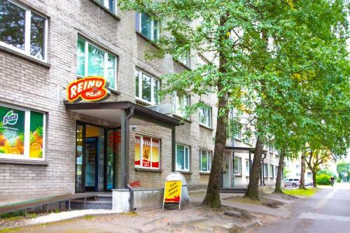 Hostal Tiigi Six Guesthouse