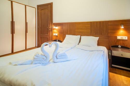 Dream Stay - Town Hall Square Apartments