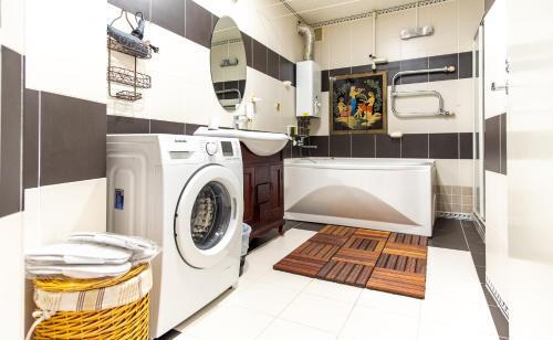 Dream Stay - Spacious Business Apartment Near Superministry