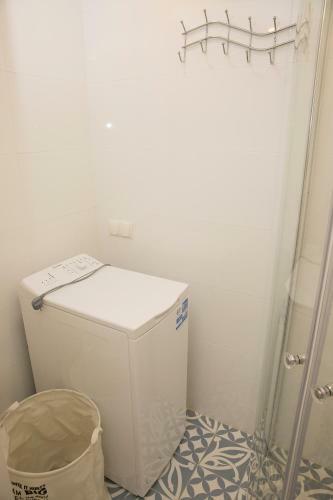 Happy Apartment