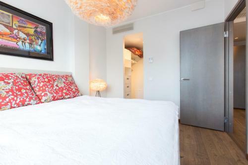 Cozy City Apartments