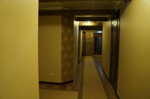 Hostal P��ni Tavern & Guesthouse