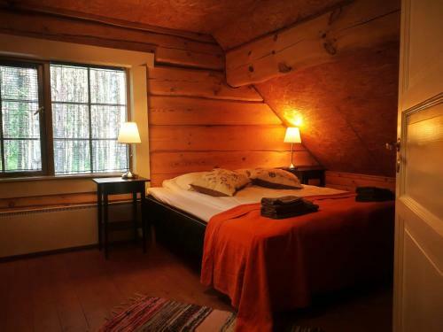 M�ndjala Forest House