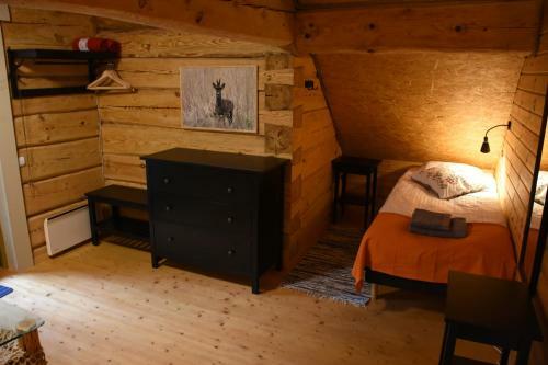 M�ndjala Forest House